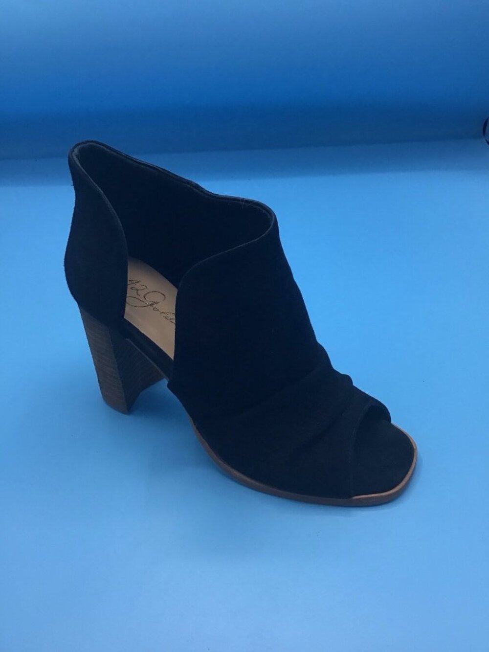 42 Gold Womens Loyalty Open Toe Bootie Size 9 Black Suede Block Heel Slouchy